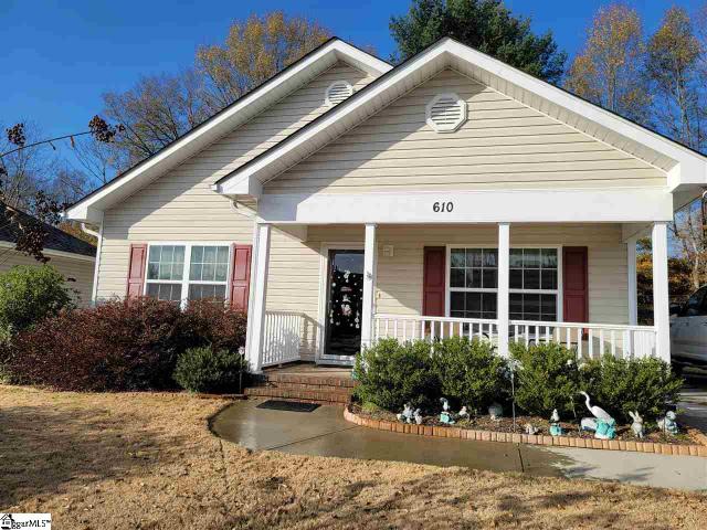 610 Ruddy Creek Cir Greer Sc 29651 23 Photos Mls 1433792 Movoto
