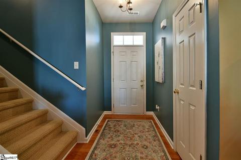 501 Middleshare Dr, Mauldin, SC 29662 photo 3