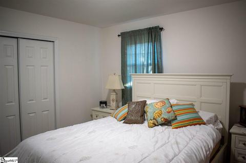 13 Shaw Dr, Williamston, SC 29697 photo 7