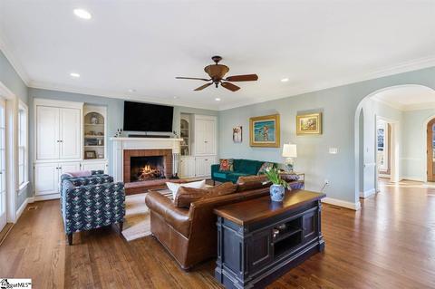 20 Belfrey Dr, Greer, SC 29650 photo 8