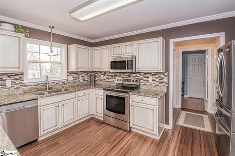 8 Four Leaf Ct, Pelzer, SC 29669 photo 7