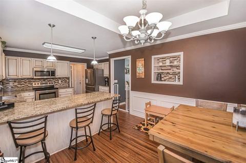 8 Four Leaf Ct, Pelzer, SC 29669 photo 12