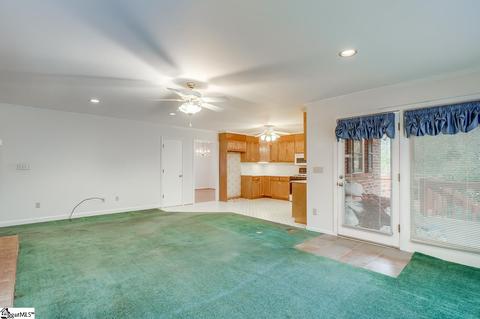 8 Circle Dr, Mauldin, SC 29662 photo 12