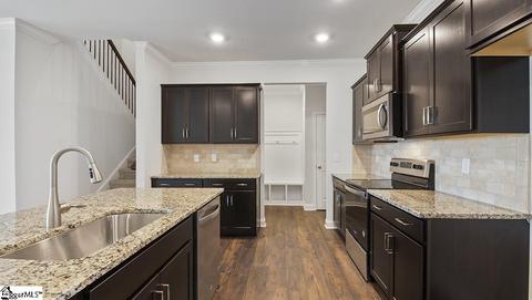569 Yellow Fox Rd, Greer, SC 29650 photo 8