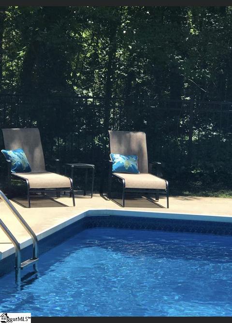 125 Cherokee Rd, Easley, SC 29642 photo 3