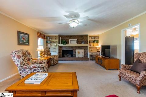 1009 Colleton Ct, Easley, SC 29642 photo 6