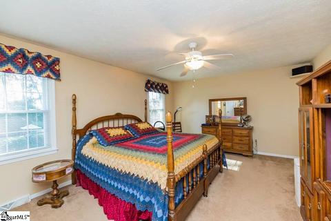 1009 Colleton Ct, Easley, SC 29642 photo 16