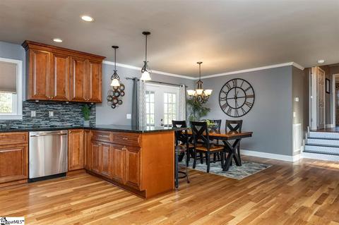 100 Browning Dr, Greer, SC 29650 photo 10