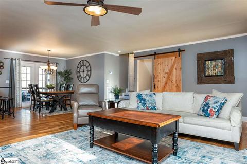 100 Browning Dr, Greer, SC 29650 photo 4