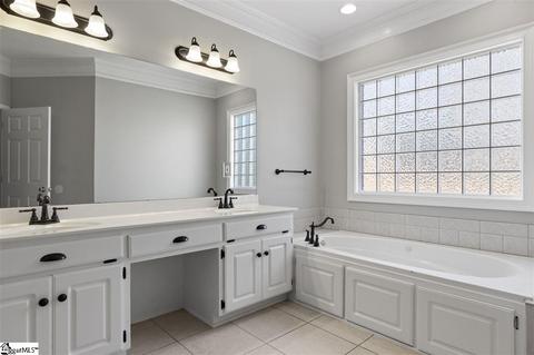 609 Abbey Rd, Easley, SC 29642 photo 13