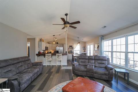 6 Rustcraft Dr, Greer, SC 29651 photo 6