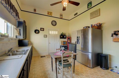 219 Lebby St, Pelzer, SC 29669 photo 6