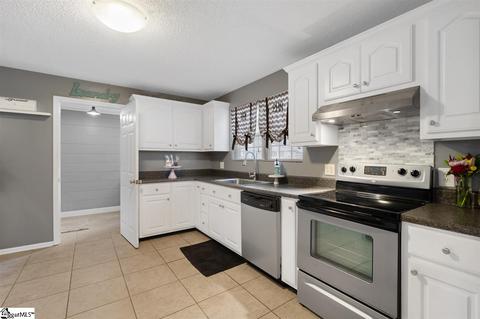 222 Mark St, Easley, SC 29640 photo 6