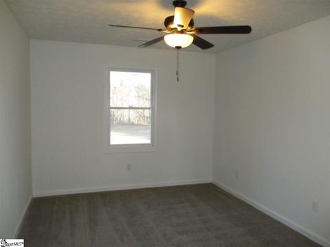 202 Katie Ln, Easley, SC 29640 photo 11
