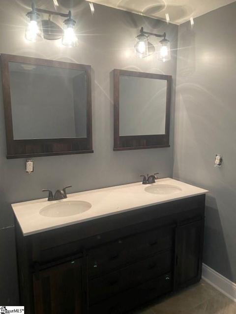 202 S 3rd St, Easley, SC 29640 photo 8