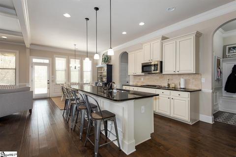 341 Mansfield Ln, Greer, SC 29650 photo 7