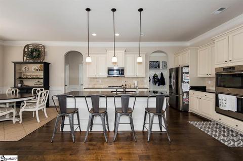 341 Mansfield Ln, Greer, SC 29650 photo 5