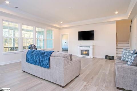 232 Edwin Ellis Dr, Greer, SC 29651 photo 3