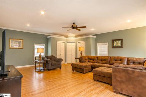 111 Ginger Ln, Easley, SC 29642 photo 3