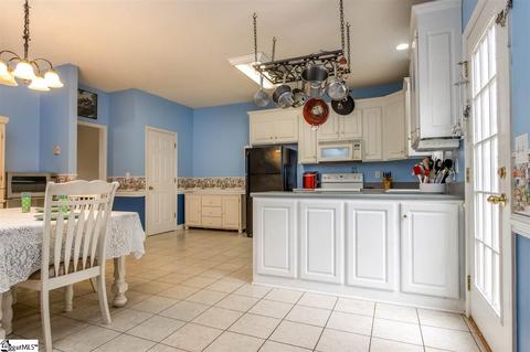 111 Ginger Ln, Easley, SC 29642 photo 6