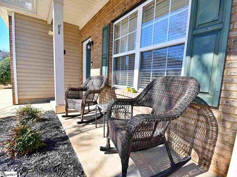 3 Captains Ct, Greer, SC 29650 photo 2