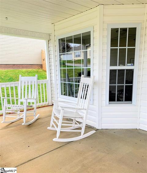 209 Juniper Leaf Way, Greer, SC 29651 photo 4