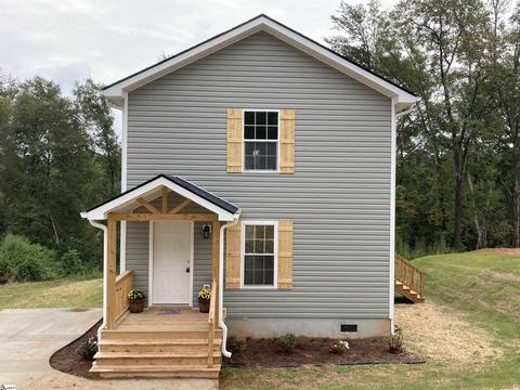 121 Forrester Dr, Liberty, SC 29657 photo 2