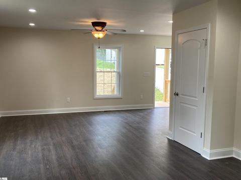 121 Forrester Dr, Liberty, SC 29657 photo 7