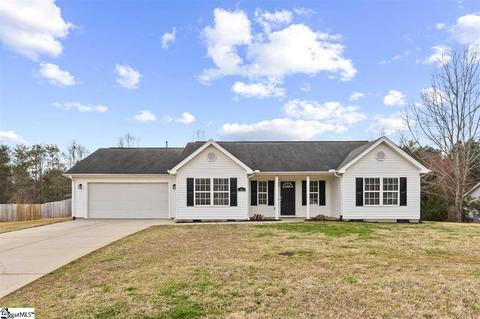 104 Spring Estates Dr, Liberty, SC 29657 photo 1