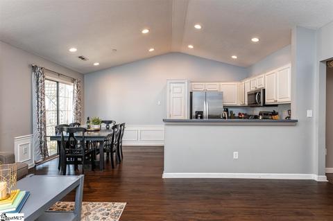 9 Brunner Ct, Greer, SC 29650 photo 7