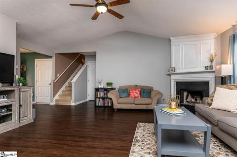 9 Brunner Ct, Greer, SC 29650 photo 4