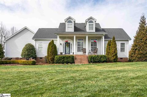 120 Lisa Dr Fountain Inn Sc 29644 36 Photos Mls 1439363 Movoto