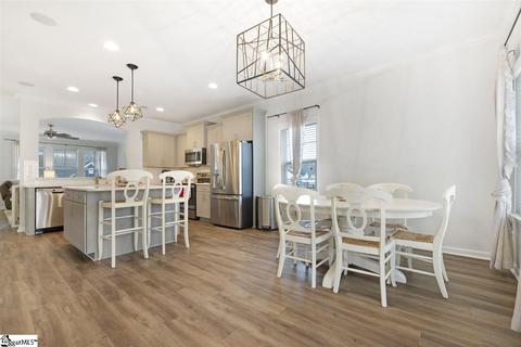 319 Avendell Dr, Easley, SC 29642 photo 9