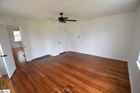 103 Lander St, Williamston, SC 29697 photo 8