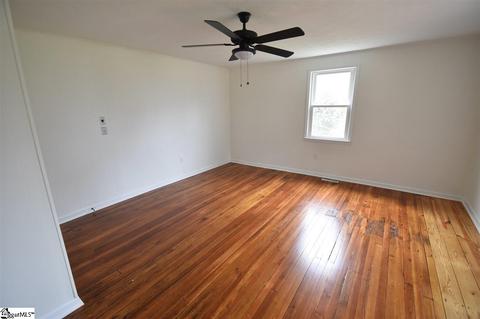 103 Lander St, Williamston, SC 29697 photo 7