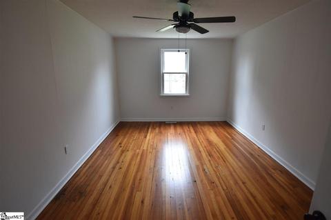 103 Lander St, Williamston, SC 29697 photo 9