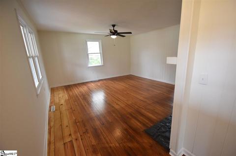103 Lander St, Williamston, SC 29697 photo 3