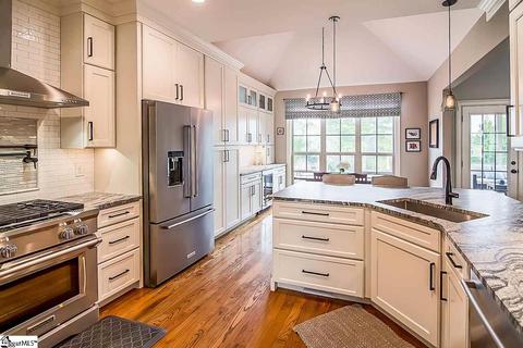 6 Redwing Ct, Greer, SC 29651 photo 4