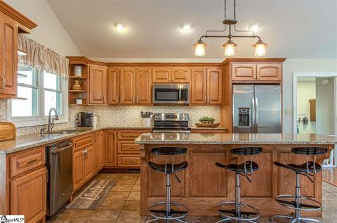 250 Courtney Street Ext, Pelzer, SC 29669 photo 3