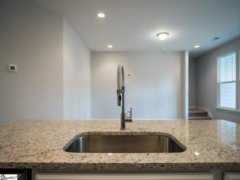 213 Wrightwood Ln, Greer, SC 29650 photo 9