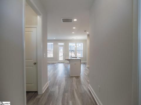 213 Wrightwood Ln, Greer, SC 29650 photo 5
