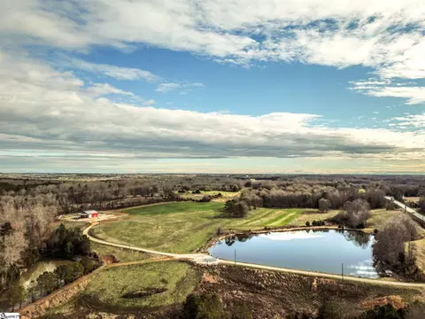418 Highway Hwy, Simpsonville, SC 29680