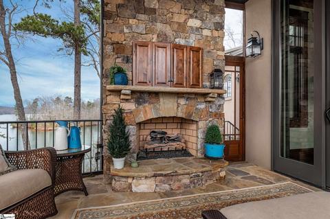 208 Deep Cove Pt, Sunset, SC 29685 photo 9