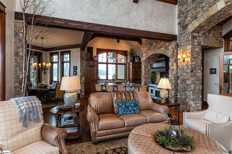 208 Deep Cove Pt, Sunset, SC 29685 photo 6