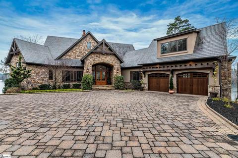 208 Deep Cove Pt, Sunset, SC 29685 photo 2
