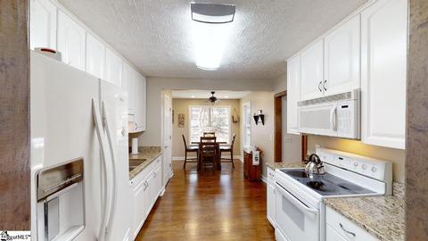 209 Holly Dr, Easley, SC 29640 photo 15