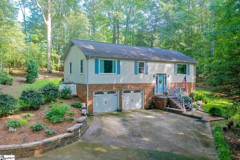 209 Holly Dr, Easley, SC 29640 photo 1