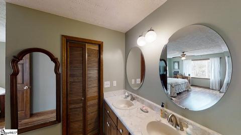 209 Holly Dr, Easley, SC 29640 photo 23