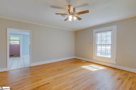 201 S 3rd St, Easley, SC 29640 photo 6