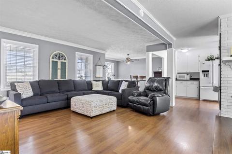 113 Wolfe Rd, Greer, SC 29650 photo 4